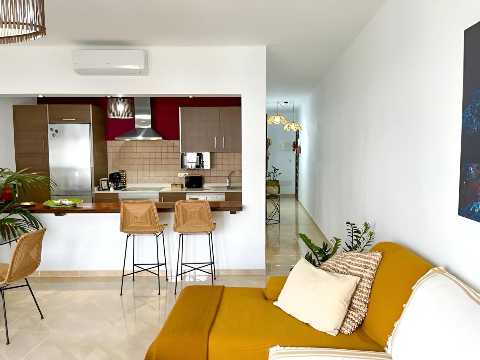 Apartamentos Mares De Lava - Puerto Del Carmen Puerto del Carmen  Buitenkant foto